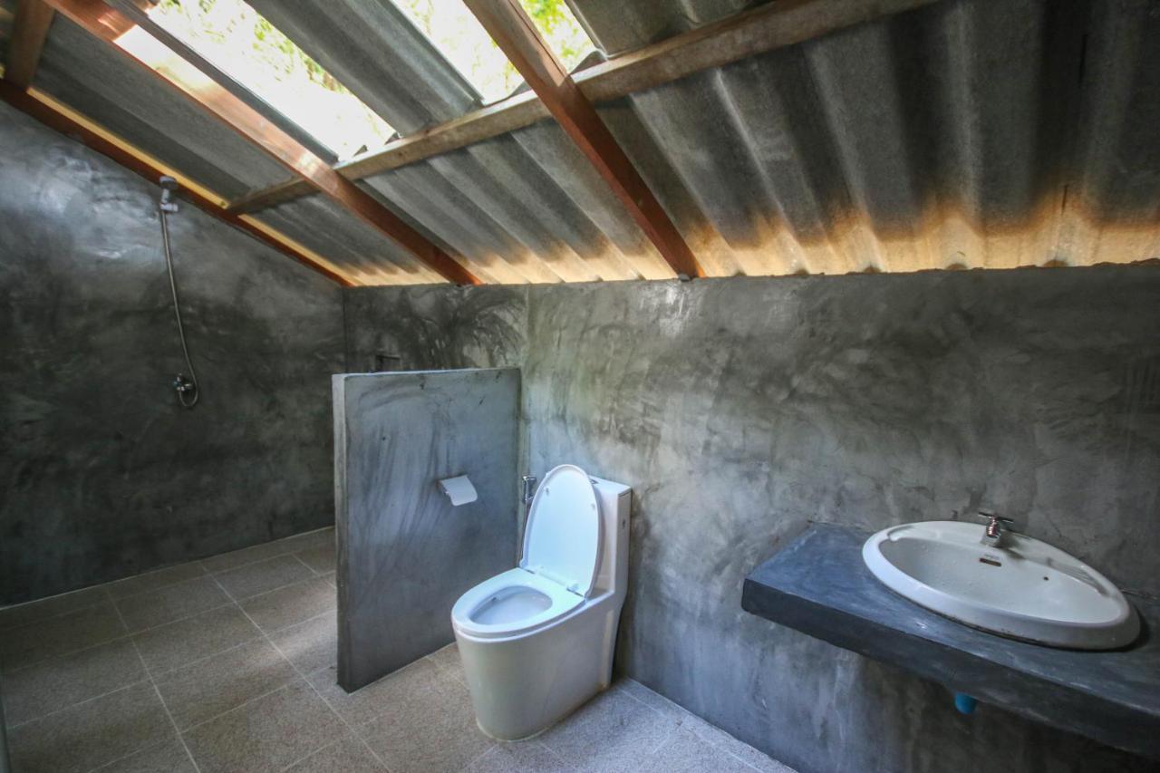 Hornbill Bungalow เกาะช้าง ระนอง ภายนอก รูปภาพ