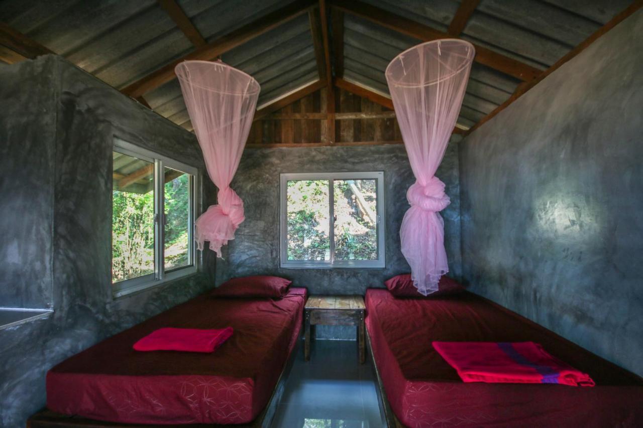 Hornbill Bungalow เกาะช้าง ระนอง ภายนอก รูปภาพ
